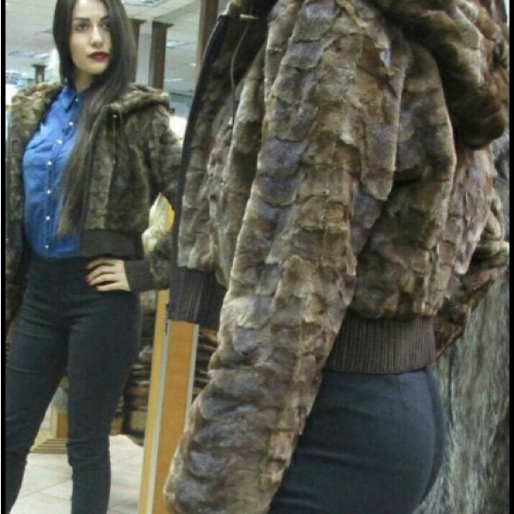 MINK sheared mink crop jacket made in Greece and features Large Hood - Picture 4 of 7